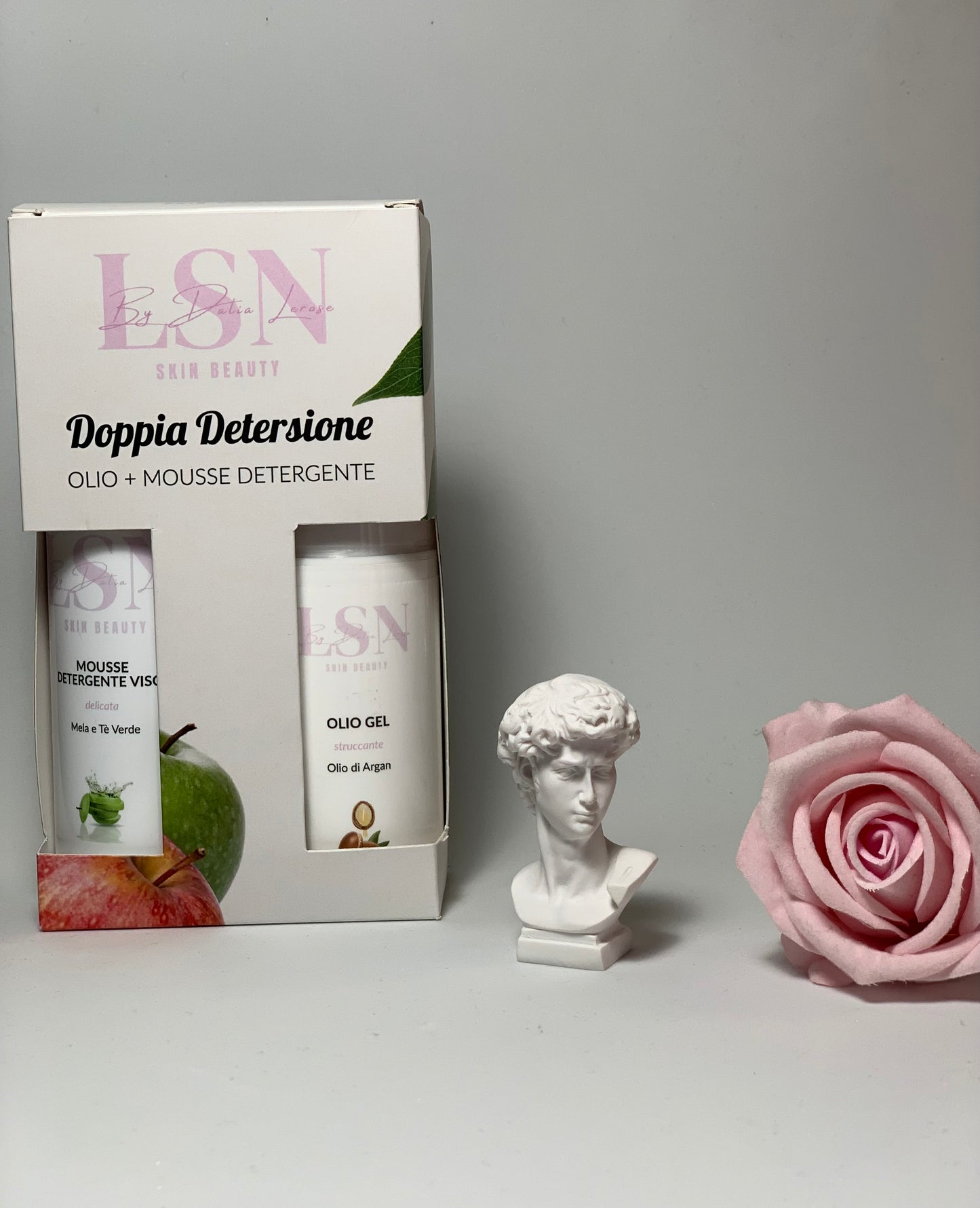 Kit Doppia detersione olio struccante 100ml + Mousse detergente Viso 150 ml