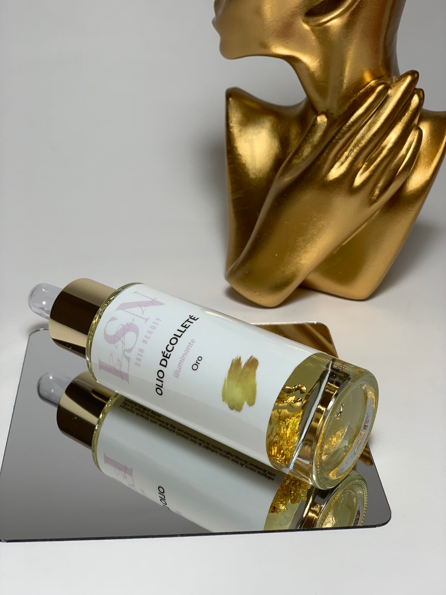 Olio Décolletté illuminante multiuso con foglie Oro 30 ml