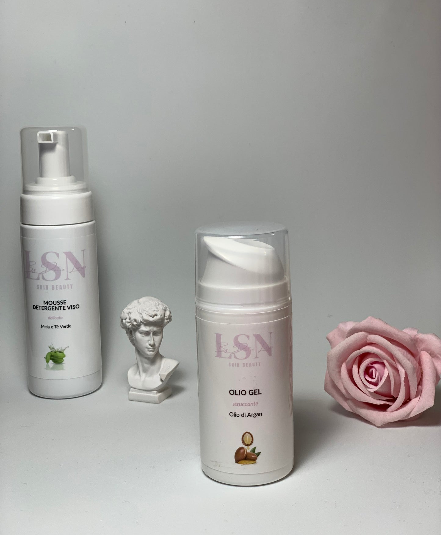 Kit Doppia detersione olio struccante 100ml + Mousse detergente Viso 150 ml